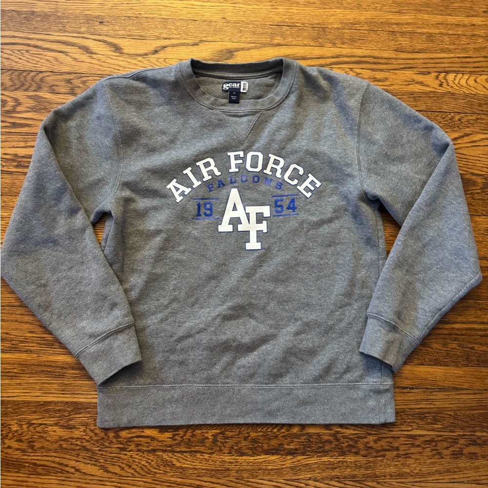 #630 AIR FORCE FALCONS Gray Sweater BY (GEAR FOR SPORTS) BIG COTTON.